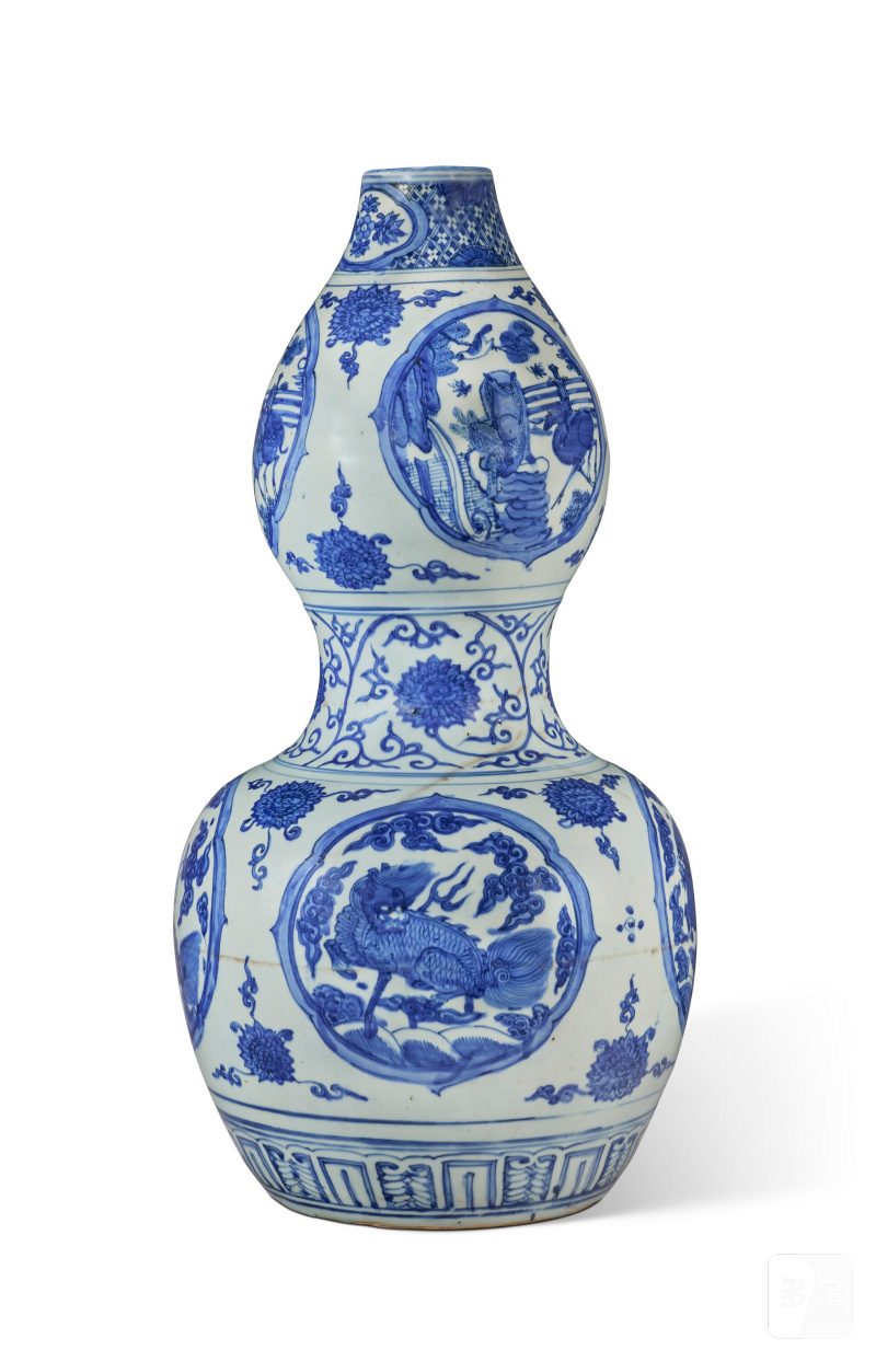 VASE DOUBLE GOURDE EN PORCELAINE BLEU BLANC À DÉCOR DE QILIN  CHINE, DYNASTIE MING, ÉPOQUE JIAJING (1522-1566) - 图2